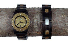 Load image into Gallery viewer, Bonzai Army - Konifer Watch