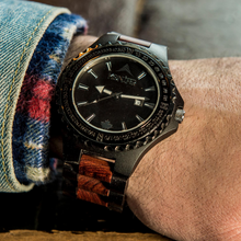 Load image into Gallery viewer, Navigator Ruby - Konifer Watch